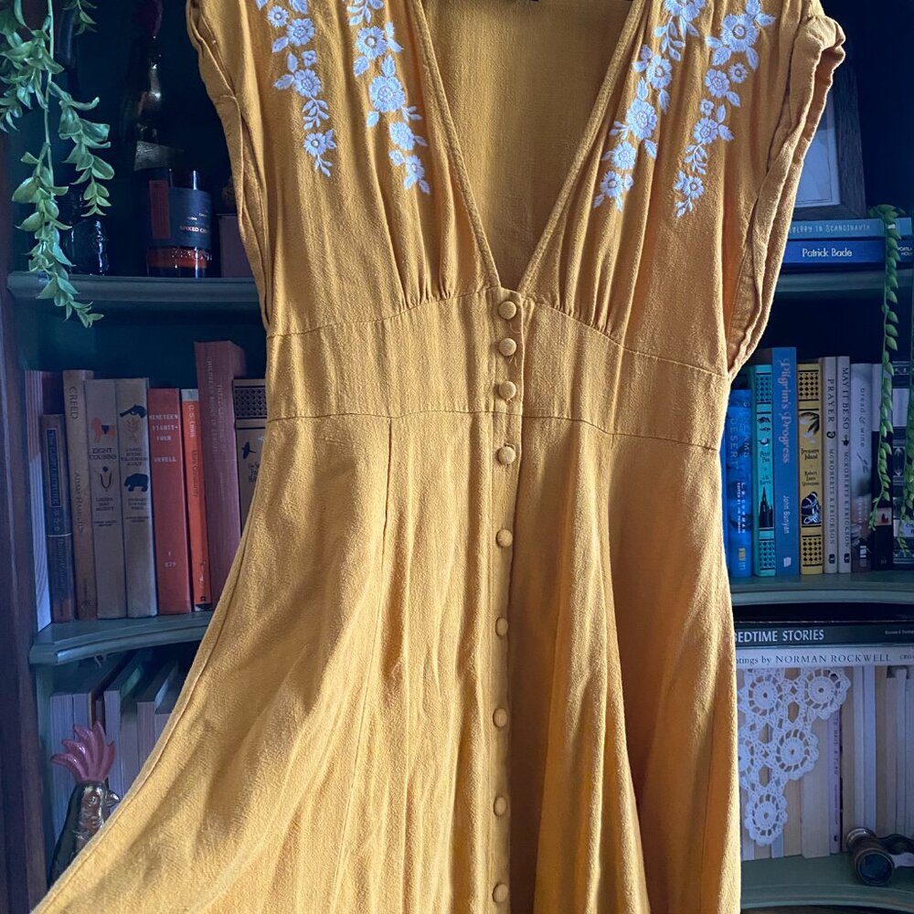 Forever 21 Mustard Yellow Embroidered Button-Front Mini Dress Size L - Picture 6 of 10